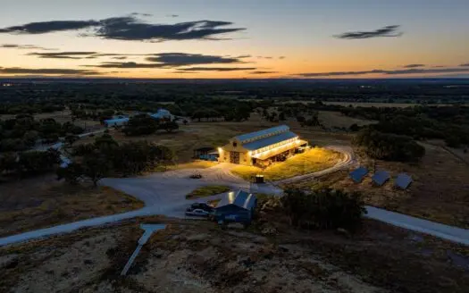 55± Acres | Luxury Barndominium, Guest Cabins & Ponds