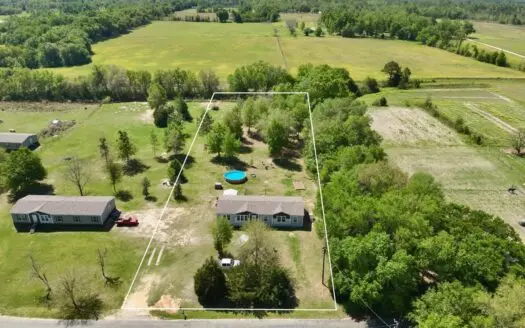 4 Bedroom Home with Acreage in Florida w/ Pool in Country
