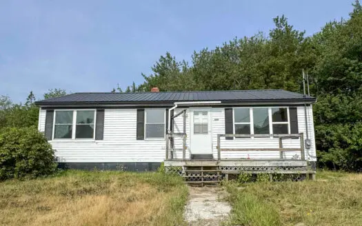 3 Bedroom Coastal Home – Milbridge, Maine