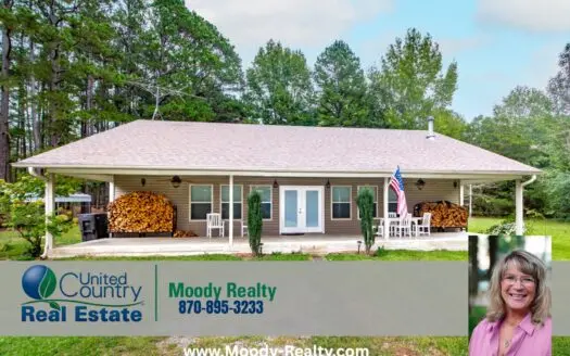 Country Style Home Near Greers Ferry Lake