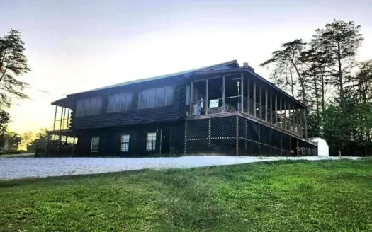 Charming Home Near Dale Hollow Lake