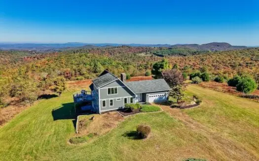 Stunning Home With View For Sale in Floyd VA