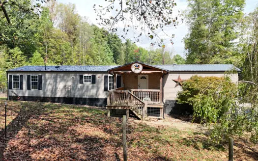 6.62 Acres and a Mobile Home For Sale in Patrick County, VA