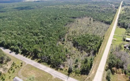 40-acre corner parcel in the Town of Big Flats, Adams County