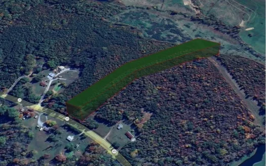 Vista View: 5.23 Acres of Serenity Near Chase City, VA