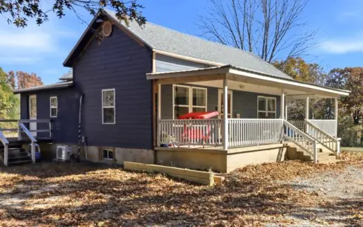 Ozarks Retreat Bordering Forest & Near Bull Shoals Lake