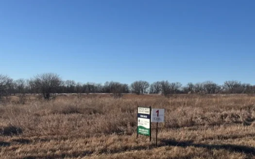 25 Acres Of Opportunity Near Kansas City!