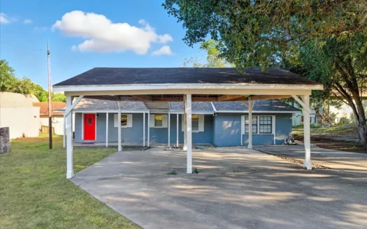 Your Lakefront Retreat Awaits on Arrowhead Cove, Lake Corpus