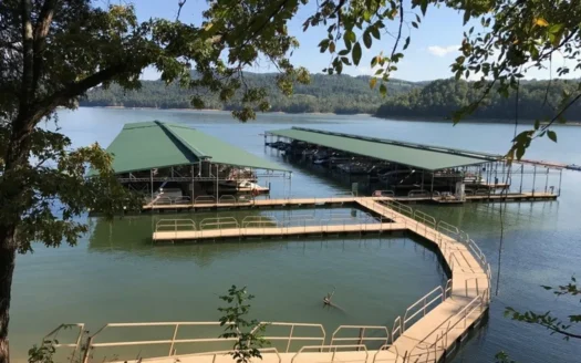 A Slice of Paradise Awaits You in Rock Harbor Subdivision!