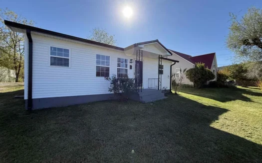 Recent Remodeled Home in Albany, Kentucky