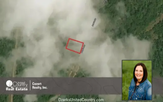 Vacant Land near the Lake in Horseshoe Bend, Arkansas