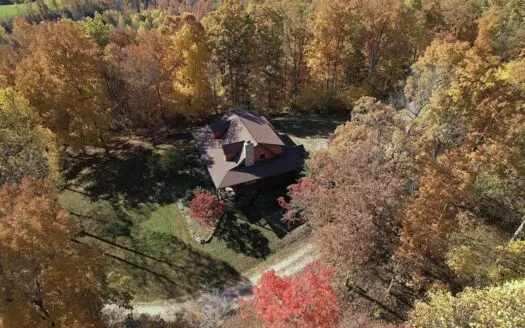 Secluded Country Home On 34.78+/- Acres & Garage – Middleburg, Ky