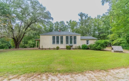 Restored 1930s Schoolhouse, Chesterfield  SC – Income-Poducing
