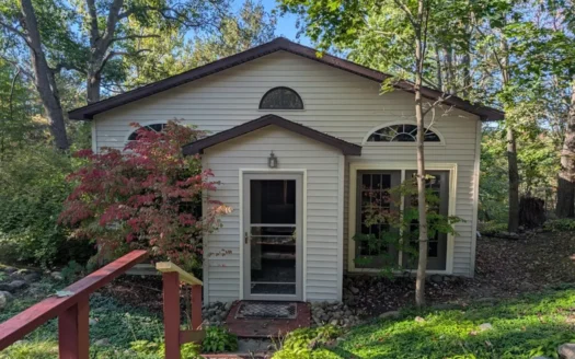 Secluded, Private 2-Bedroom Home for sale in Atlanta, MI