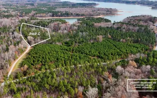 Rare Kerr Lake Shoreline: Your Private Oasis Awaits in NC