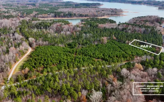 Rare Kerr Lake Shoreline: Your Private Oasis Awaits in NC