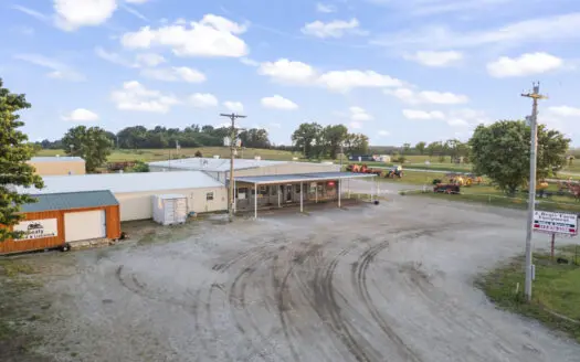 Commercial Building For Sale EL Dorado Springs, MO