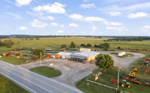 Commercial Building For Sale EL Dorado Springs, MO