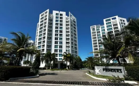 Furnished Beach Apartment with Partial Ocean View in Playa Blanca