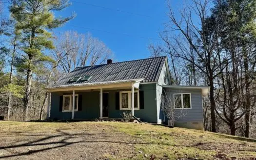 Charming Country Home for Sale in Indian Valley