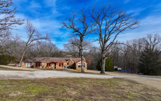 Home for sale in Osceola Missouri