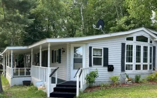 Park Model w/ Add Ons For Sale in Oak Lake Campground, Kerrick MN