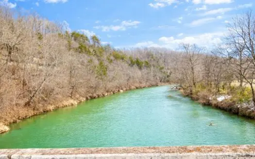 5 Acre Lot Riverbend Subdivision at Buffalo River