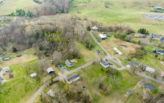 Building Lot in Tompkinsville, Kentucky