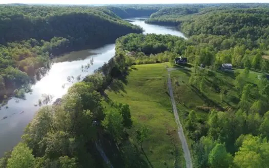 Lakeview Lot in Byrdstown, Tennessee