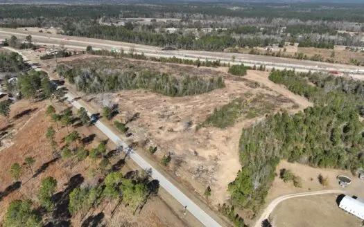 Great Location – Raw Land For Sale on Interstate-16
