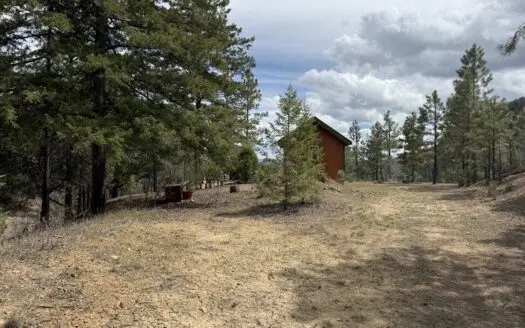 4.9 Acres in Diamante Acres with great views and a bunk house