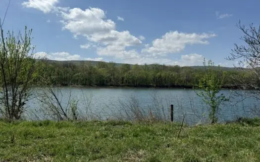 White River Lot near Batesville Arkansas in a Rural Setting