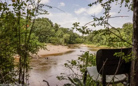 108+- Acres on the Bogue Chitto River Summit, Mississippi