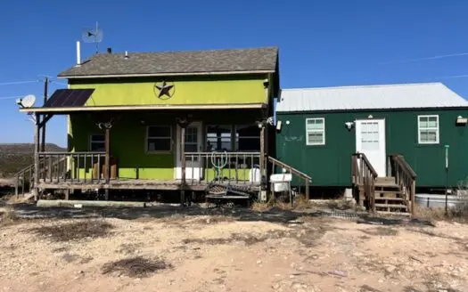 100-Acre Hunting Ranch with Cabin Near Iraan, TX Retreat