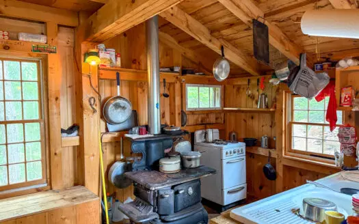 Private Waterfront Camp on Nicatous Lake – T41MD, Maine