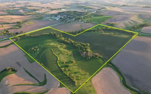 Audubon County Iowa Combination Farm