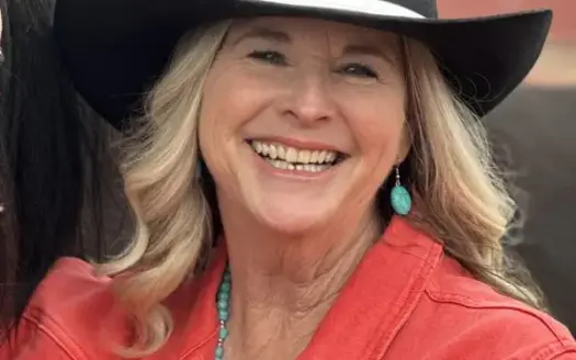 agent profile picture for Cyndi Grogan on recreational properties website