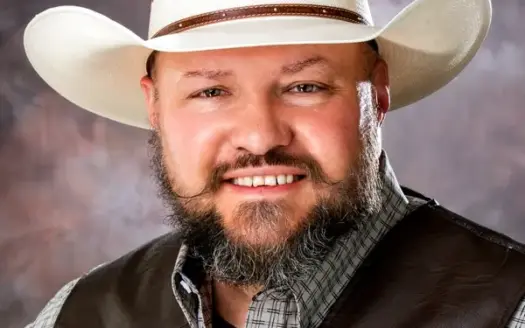 agent profile picture for Matthew Orist on recreational properties website
