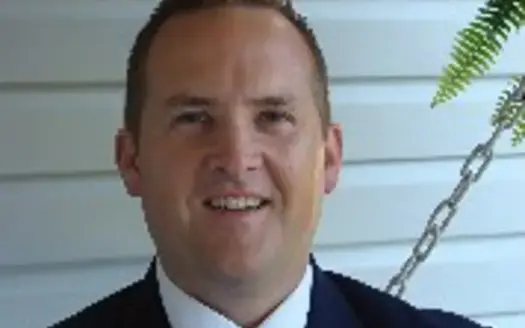agent profile picture for Mitch Anders on recreational properties website