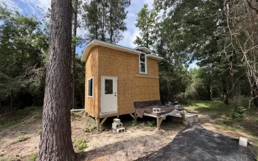 Panola County Texas 3.03 AC with an unfinished Cabin