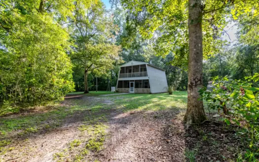 Charming Fla Home on 2+ Acres by the Santa Fe River For Sale