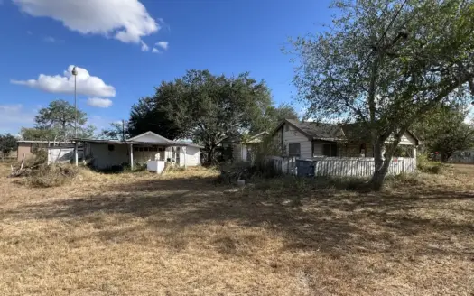 Home on large lot Investor special