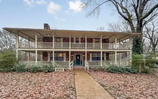 Luxury 5-Bed Home on 22 Acres in Kingston, Natchez, MS