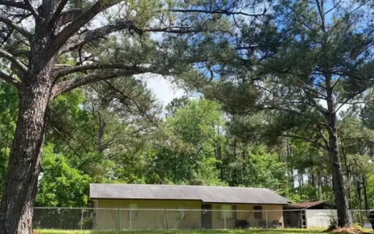 New Hebron Retreat:  3 BR Home on 2 Acres in Lawrence County