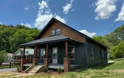 Remodeled Home in City Limits of Burkesville, KY