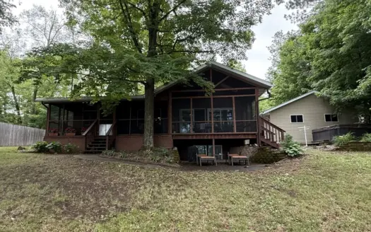 Year-Round Home or Cabin on Pine Lake in Finlayson, MN