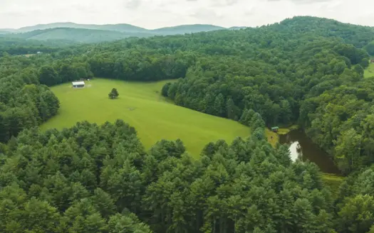 Private Retreat for Sale in Willis VA