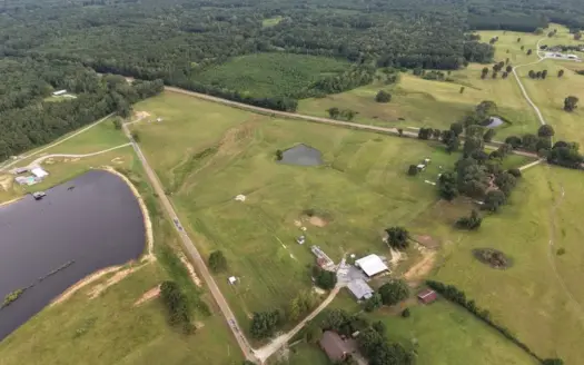 25± Acre Farm & Homesite in Centreville, MS