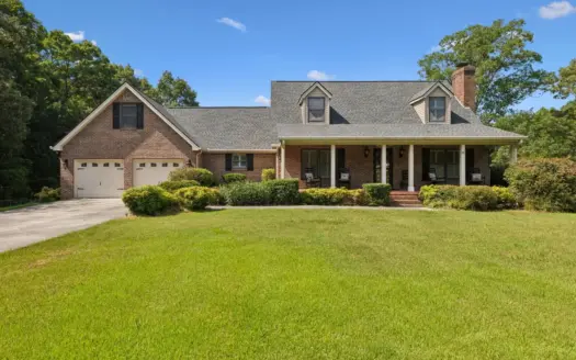 Country Home with Acreage for Sale in McMinn County, Tennessee