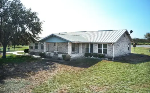Premier Texas Waterfront Home & Property Opportunity